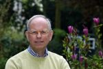 Rotterdam 22 april 2023
Arnold Vredenbregt gefotografeerd in zijn tuin.