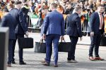 Rotterdam 27 april 2023
Koningsdag 2023 in Rotterdam met aanwezig Koning Willem Alexander, KoninginMaxima ,Prinses Amalia, Prinses Ariane ,Prins Constantijn ,Prinses Laurentien ,Prins Maurits ,Prinses Marilene ,Prins Bernhard ,Prinses Annette ,Prins Floris ,Prinses Aimee ,Prins Pieter Christiaan, en Prinses Anita .
Burgemeester Aboutaleb is de gastheer. Beveiliging