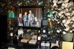 Noordwijk 17 mei 2023
Opening pension Code Rose van Martien Meiland en Erica Meiland . Ook Montana Maxime en Leroy Molkenboer zijn aanwezig Dochter Claire doet de openingshandeling.