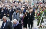 Amsterdam 4 mei 2023
Dodenherdenking 2023 op de dam met oa aanwezig Koning Willem Alexander Koningin Maxima .
Dieuwertje Blok was 1 van de sprekers alsmede de 17 jarige Loewana Weiss