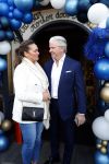 Noorden  30 april 2023
Gerard Joling viert zijn 63e verjaardag.
Dries Roelvink met zijn vrouw Honoria