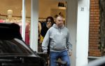 Amsterdam 5 mei 2023
Amandag Balk en haar vriend Ed den Hollander op straat in Amsterdam zuid. Ed rijdt in een prachtige Rolls Royce.