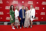 Amsterdam 24 april 2023
Premiere Zomer in Frankrijk in het ketelhuis met in de hoofdrollen oa Jasmine Sendar , Jan Kooijman , Fockeline Ouwerkerk Tjebbo Gerritsma en Marc de Cloe .
Eliyha Altena met moeder en familie