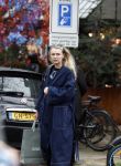 Amsterdam 5 mei 2023
Frank Evenblij met zijn vriendin aan het winkelen in Amsterdam zuid