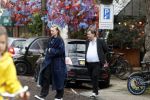 Amsterdam 5 mei 2023
Frank Evenblij met zijn vriendin aan het winkelen in Amsterdam zuid