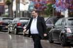 Amsterdam 5 mei 2023
Frank Evenblij met zijn vriendin aan het winkelen in Amsterdam zuid