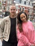 Amsterdam 15 mei 2023
Glennis Grace met haar nieuwe vriend Boyd in Amsterdam zuid.
Foto's met Iphone 14 Max Pro