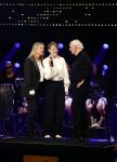 Amsterdam 22 mei 2023
Uitreiking Buma awards in Tuschinski Amsterdam.
Herman v Veen ontving uit handen van zijn dochters Babette v Veen en Anne v Veen de  lifetime Achievement award voor zijn hele carriere .Herman kwam met zijn vrouw Gaetane Bouchez.