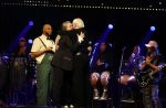 Amsterdam 22 mei 2023
Uitreiking Buma awards in Tuschinski Amsterdam.
Herman v Veen ontving uit handen van zijn dochters Babette v Veen en Anne v Veen de  lifetime Achievement award voor zijn hele carriere .Herman kwam met zijn vrouw Gaetane Bouchez.