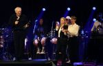 Amsterdam 22 mei 2023
Uitreiking Buma awards in Tuschinski Amsterdam.
Herman v Veen ontving uit handen van zijn dochters Babette v Veen en Anne v Veen de  lifetime Achievemnet award voor zijn hele carriere .