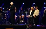 Amsterdam 22 mei 2023
Uitreiking Buma awards in Tuschinski Amsterdam.
Herman v Veen ontving uit handen van zijn dochters Babette v Veen en Anne v Veen de  lifetime Achievemnet award voor zijn hele carriere .