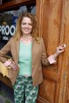Amsterdam 20 april 2023
Presentatie  van blad de Linda in een cafe in het centrum van Amsterdam waar een bier gepresenteerd wordt. Het bier is in samenwerking met Grolsch. Ilse Warringa