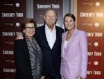 Amsterdam 21 april 2023
Premiere Sweeney Todd in het DeLaMar theater geproduceerd door Medialane.
Iris v d Ende met haar ouders Joop v d Ende en Janine v d Ende