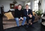 Den Bosch 24 april 2023
John de Bever en partner Kees de Bever kondigen extra concert aan en Caroline v d Plas als gast tijdens hun show in Ahoy. Ze ontvangen de pers in hun nieuwe huis / appartement.
