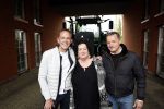 Den Bosch 24 april 2023
John de Bever en partner Kees de Bever kondigen extra concert aan en Caroline v d Plas als gast tijdens hun show in Ahoy. Ze ontvangen de pers in hun nieuwe huis / appartement.