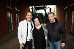 Den Bosch 24 april 2023
John de Bever en partner Kees de Bever kondigen extra concert aan en Caroline v d Plas als gast tijdens hun show in Ahoy. Ze ontvangen de pers in hun nieuwe huis / appartement.