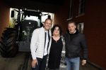 Den Bosch 24 april 2023
John de Bever en partner Kees de Bever kondigen extra concert aan en Caroline v d Plas als gast tijdens hun show in Ahoy. Ze ontvangen de pers in hun nieuwe huis / appartement.