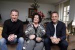 Den Bosch 24 april 2023
John de Bever en partner Kees de Bever kondigen extra concert aan en Caroline v d Plas als gast tijdens hun show in Ahoy. Ze ontvangen de pers in hun nieuwe huis / appartement.