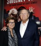 Amsterdam 21 april 2023
Premiere Sweeney Todd in het DeLaMar theater geproduceerd door Medialane.
Joop v d Ende  en Janine v d Ende