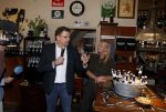Amsterdam 20 april 2023
Presentatie  van blad de Linda in een cafe in het centrum van Amsterdam waar een bier gepresenteerd wordt. Het bier is in samenwerking met Grolsch. Karin Swerink