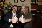 Amsterdam 20 april 2023
Presentatie  van blad de Linda in een cafe in het centrum van Amsterdam waar een bier gepresenteerd wordt. Het bier is in samenwerking met Grolsch. Karin Swerink