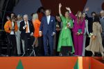 Rotterdam 27 april 2023
Koningsdag 2023 in Rotterdam met aanwezig Koning Willem Alexander, KoninginMaxima ,Prinses Amalia, Prinses Ariane ,Prins Constantijn ,Prinses Laurentien ,Prins Maurits ,Prinses Marilene ,Prins Bernhard ,Prinses Annette ,Prins Floris ,Prinses Aimee ,Prins Pieter Christiaan, en Prinses Anita .
Burgemeester Aboutaleb is de gastheer. Optreden van Lee Towers Davina Michelle en Ronnie Flex.