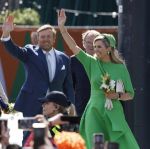 Rotterdam 27 april 2023
Koningsdag 2023 in Rotterdam met aanwezig Koning Willem Alexander, KoninginMaxima ,Prinses Amalia, Prinses Ariane ,Prins Constantijn ,Prinses Laurentien ,Prins Maurits ,Prinses Marilene ,Prins Bernhard ,Prinses Annette ,Prins Floris ,Prinses Aimee ,Prins Pieter Christiaan, en Prinses Anita .
Burgemeester Aboutaleb is de gastheer.