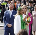Rotterdam 27 april 2023
Koningsdag 2023 in Rotterdam met aanwezig Koning Willem Alexander, KoninginMaxima ,Prinses Amalia, Prinses Ariane ,Prins Constantijn ,Prinses Laurentien ,Prins Maurits ,Prinses Marilene ,Prins Bernhard ,Prinses Annette ,Prins Floris ,Prinses Aimee ,Prins Pieter Christiaan, en Prinses Anita .
Burgemeester Aboutaleb is de gastheer.
