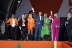 Rotterdam 27 april 2023
Koningsdag 2023 in Rotterdam met aanwezig Koning Willem Alexander, KoninginMaxima ,Prinses Amalia, Prinses Ariane ,Prins Constantijn ,Prinses Laurentien ,Prins Maurits ,Prinses Marilene ,Prins Bernhard ,Prinses Annette ,Prins Floris ,Prinses Aimee ,Prins Pieter Christiaan, en Prinses Anita .
Burgemeester Aboutaleb is de gastheer. Optreden van Lee Towers Davina Michelle en Ronnie Flex.