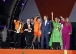 Rotterdam 27 april 2023
Koningsdag 2023 in Rotterdam met aanwezig Koning Willem Alexander, KoninginMaxima ,Prinses Amalia, Prinses Ariane ,Prins Constantijn ,Prinses Laurentien ,Prins Maurits ,Prinses Marilene ,Prins Bernhard ,Prinses Annette ,Prins Floris ,Prinses Aimee ,Prins Pieter Christiaan, en Prinses Anita .
Burgemeester Aboutaleb is de gastheer. Optreden van Lee Towers Davina Michelle en Ronnie Flex.
