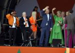 Rotterdam 27 april 2023
Koningsdag 2023 in Rotterdam met aanwezig Koning Willem Alexander, KoninginMaxima ,Prinses Amalia, Prinses Ariane ,Prins Constantijn ,Prinses Laurentien ,Prins Maurits ,Prinses Marilene ,Prins Bernhard ,Prinses Annette ,Prins Floris ,Prinses Aimee ,Prins Pieter Christiaan, en Prinses Anita .
Burgemeester Aboutaleb is de gastheer. Optreden van Lee Towers Davina Michelle en Ronnie Flex.