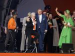 Rotterdam 27 april 2023
Koningsdag 2023 in Rotterdam met aanwezig Koning Willem Alexander, KoninginMaxima ,Prinses Amalia, Prinses Ariane ,Prins Constantijn ,Prinses Laurentien ,Prins Maurits ,Prinses Marilene ,Prins Bernhard ,Prinses Annette ,Prins Floris ,Prinses Aimee ,Prins Pieter Christiaan, en Prinses Anita .
Burgemeester Aboutaleb is de gastheer. Optreden van Lee Towers Davina Michelle en Ronnie Flex.