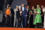 Rotterdam 27 april 2023
Koningsdag 2023 in Rotterdam met aanwezig Koning Willem Alexander, KoninginMaxima ,Prinses Amalia, Prinses Ariane ,Prins Constantijn ,Prinses Laurentien ,Prins Maurits ,Prinses Marilene ,Prins Bernhard ,Prinses Annette ,Prins Floris ,Prinses Aimee ,Prins Pieter Christiaan, en Prinses Anita .
Burgemeester Aboutaleb is de gastheer. Optreden van Lee Towers Davina Michelle en Ronnie Flex.