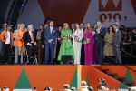 Rotterdam 27 april 2023
Koningsdag 2023 in Rotterdam met aanwezig Koning Willem Alexander, KoninginMaxima ,Prinses Amalia, Prinses Ariane ,Prins Constantijn ,Prinses Laurentien ,Prins Maurits ,Prinses Marilene ,Prins Bernhard ,Prinses Annette ,Prins Floris ,Prinses Aimee ,Prins Pieter Christiaan, en Prinses Anita .
Burgemeester Aboutaleb is de gastheer. Optreden van Lee Towers Davina Michelle en Ronnie Flex.