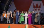 Rotterdam 27 april 2023
Koningsdag 2023 in Rotterdam met aanwezig Koning Willem Alexander, KoninginMaxima ,Prinses Amalia, Prinses Ariane ,Prins Constantijn ,Prinses Laurentien ,Prins Maurits ,Prinses Marilene ,Prins Bernhard ,Prinses Annette ,Prins Floris ,Prinses Aimee ,Prins Pieter Christiaan, en Prinses Anita .
Burgemeester Aboutaleb is de gastheer. Optreden van Lee Towers Davina Michelle en Ronnie Flex.
