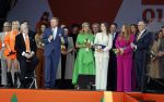 Rotterdam 27 april 2023
Koningsdag 2023 in Rotterdam met aanwezig Koning Willem Alexander, KoninginMaxima ,Prinses Amalia, Prinses Ariane ,Prins Constantijn ,Prinses Laurentien ,Prins Maurits ,Prinses Marilene ,Prins Bernhard ,Prinses Annette ,Prins Floris ,Prinses Aimee ,Prins Pieter Christiaan, en Prinses Anita .
Burgemeester Aboutaleb is de gastheer. Optreden van Lee Towers Davina Michelle en Ronnie Flex.