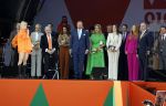 Rotterdam 27 april 2023
Koningsdag 2023 in Rotterdam met aanwezig Koning Willem Alexander, KoninginMaxima ,Prinses Amalia, Prinses Ariane ,Prins Constantijn ,Prinses Laurentien ,Prins Maurits ,Prinses Marilene ,Prins Bernhard ,Prinses Annette ,Prins Floris ,Prinses Aimee ,Prins Pieter Christiaan, en Prinses Anita .
Burgemeester Aboutaleb is de gastheer. Optreden van Lee Towers Davina Michelle en Ronnie Flex.