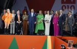 Rotterdam 27 april 2023
Koningsdag 2023 in Rotterdam met aanwezig Koning Willem Alexander, KoninginMaxima ,Prinses Amalia, Prinses Ariane ,Prins Constantijn ,Prinses Laurentien ,Prins Maurits ,Prinses Marilene ,Prins Bernhard ,Prinses Annette ,Prins Floris ,Prinses Aimee ,Prins Pieter Christiaan, en Prinses Anita .
Burgemeester Aboutaleb is de gastheer. Optreden van Lee Towers Davina Michelle en Ronnie Flex.