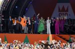 Rotterdam 27 april 2023
Koningsdag 2023 in Rotterdam met aanwezig Koning Willem Alexander, KoninginMaxima ,Prinses Amalia, Prinses Ariane ,Prins Constantijn ,Prinses Laurentien ,Prins Maurits ,Prinses Marilene ,Prins Bernhard ,Prinses Annette ,Prins Floris ,Prinses Aimee ,Prins Pieter Christiaan, en Prinses Anita .
Burgemeester Aboutaleb is de gastheer. Lee Towers Davina Michelle en Ronnie Flex treden op.