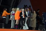 Rotterdam 27 april 2023
Koningsdag 2023 in Rotterdam met aanwezig Koning Willem Alexander, KoninginMaxima ,Prinses Amalia, Prinses Ariane ,Prins Constantijn ,Prinses Laurentien ,Prins Maurits ,Prinses Marilene ,Prins Bernhard ,Prinses Annette ,Prins Floris ,Prinses Aimee ,Prins Pieter Christiaan, en Prinses Anita .
Burgemeester Aboutaleb is de gastheer. Lee Towers Davina Michelle en Ronnie Flex treden op.