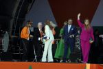 Rotterdam 27 april 2023
Koningsdag 2023 in Rotterdam met aanwezig Koning Willem Alexander, KoninginMaxima ,Prinses Amalia, Prinses Ariane ,Prins Constantijn ,Prinses Laurentien ,Prins Maurits ,Prinses Marilene ,Prins Bernhard ,Prinses Annette ,Prins Floris ,Prinses Aimee ,Prins Pieter Christiaan, en Prinses Anita .
Burgemeester Aboutaleb is de gastheer. Optreden van Lee Towers Davina Michelle en Ronnie Flex.