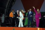 Rotterdam 27 april 2023
Koningsdag 2023 in Rotterdam met aanwezig Koning Willem Alexander, KoninginMaxima ,Prinses Amalia, Prinses Ariane ,Prins Constantijn ,Prinses Laurentien ,Prins Maurits ,Prinses Marilene ,Prins Bernhard ,Prinses Annette ,Prins Floris ,Prinses Aimee ,Prins Pieter Christiaan, en Prinses Anita .
Burgemeester Aboutaleb is de gastheer. Optreden van Lee Towers Davina Michelle en Ronnie Flex.