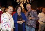 Noordwijk 17 mei 2023
Opening pension Code Rose van Martien Meiland en Erica Meiland . Ook Montana Maxime en Leroy Molkenboer zijn aanwezig Dochter Claire doet de openingshandeling.
Martien Meiland Erica Meiland  en Caroline v d Plas