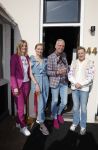 Noordwijk 17 mei 2023
Opening pension Code Rose van Martien Meiland en Erica Meiland . Ook Montana Maxime en Leroy Molkenboer zijn aanwezig Dochter Claire doet de openingshandeling.