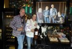 Noordwijk 17 mei 2023
Opening pension Code Rose van Martien Meiland en Erica Meiland . Ook Montana Maxime en Leroy Molkenboer zijn aanwezig Dochter Claire doet de openingshandeling.