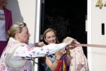 Noordwijk 17 mei 2023
Opening pension Code Rose van Martien Meiland en Erica Meiland . Ook Montana Maxime en Leroy Molkenboer zijn aanwezig Dochter Claire doet de openingshandeling.
Maxime Meiland en dochter Claire