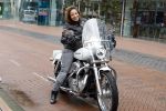 Amstelveen 30 april 2023
Nurlaila bij de musical lunch in schouwburg Amstelveen. Ze kwam mop haar Harley Davidson motor