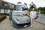 Neerpelt Achel e.o. 8 mei 2023
Peter Gillis bij zijn huis en zijn nieuwe huis .