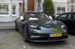 Amsterdam 13 mei 2023
Prins Maurits heeft speciale kappen om zijn spiegels van zijn porsche Taycan .
Door die kappen kunnen de spiegels niet gepikt worden.