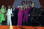 Rotterdam 27 april 2023
Koningsdag 2023 in Rotterdam met aanwezig Koning Willem Alexander, KoninginMaxima ,Prinses Amalia, Prinses Ariane ,Prins Constantijn ,Prinses Laurentien ,Prins Maurits ,Prinses Marilene ,Prins Bernhard ,Prinses Annette ,Prins Floris ,Prinses Aimee ,Prins Pieter Christiaan, en Prinses Anita .
Burgemeester Aboutaleb is de gastheer. Lee Towers Davina Michelle en Ronnie Flex treden op.
